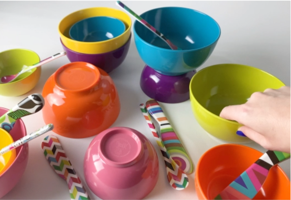 Cheap plastic colorful bowls
