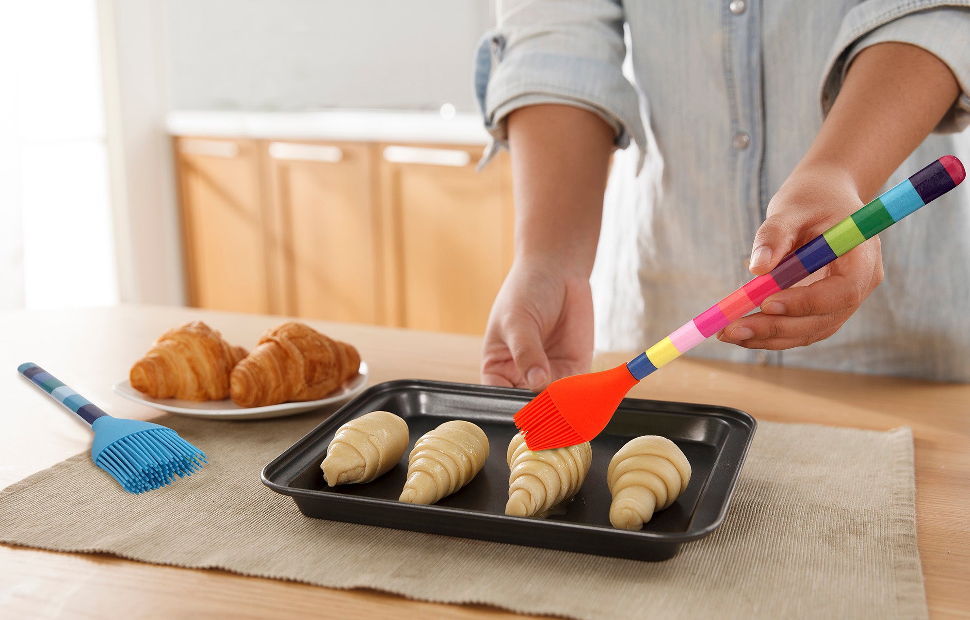 Home Kitchen Heat Resistant Baking Small Silicone Spatula Brush